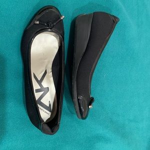 Women’s dress shoes